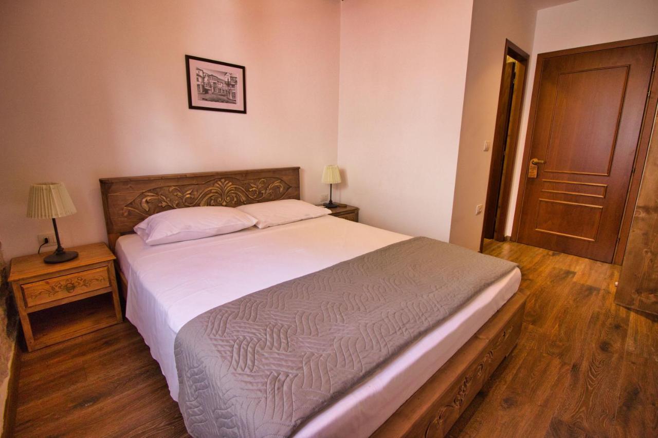 4 Rooms Gjirokastra Gjirokastër Exterior foto