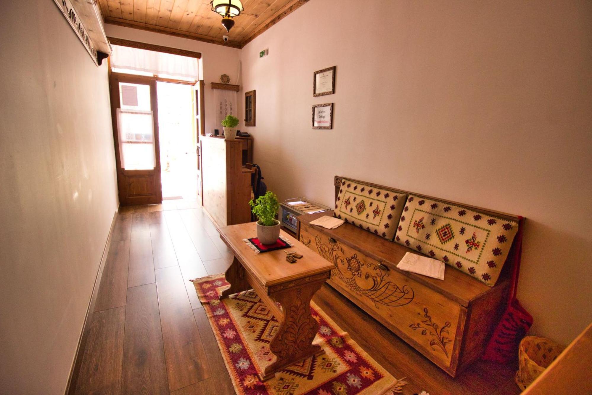 4 Rooms Gjirokastra Gjirokastër Exterior foto